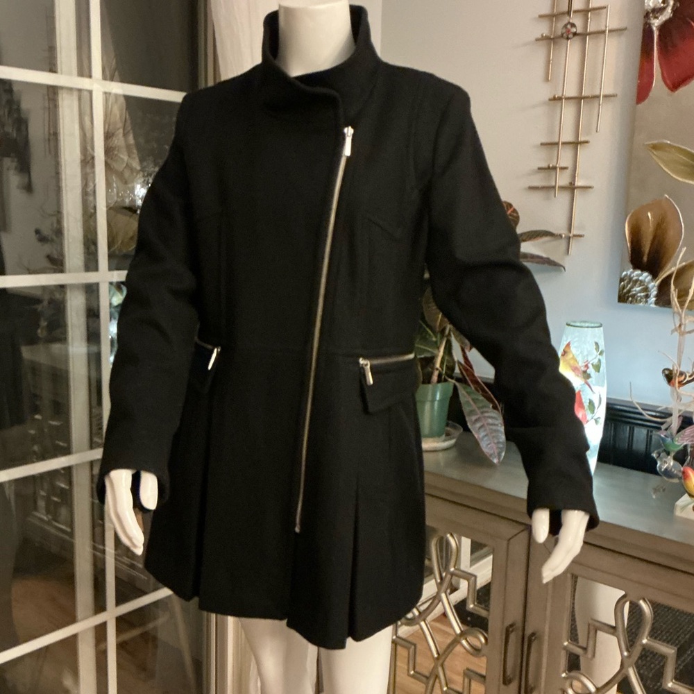 Shelli Segal Fitted Sleek Black Wool Blend Career Zip Front Jacket Woman Size 12